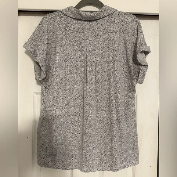 Black & White Short-Sleeve Blouse from Adrianna Papell - Picture 2 of 8